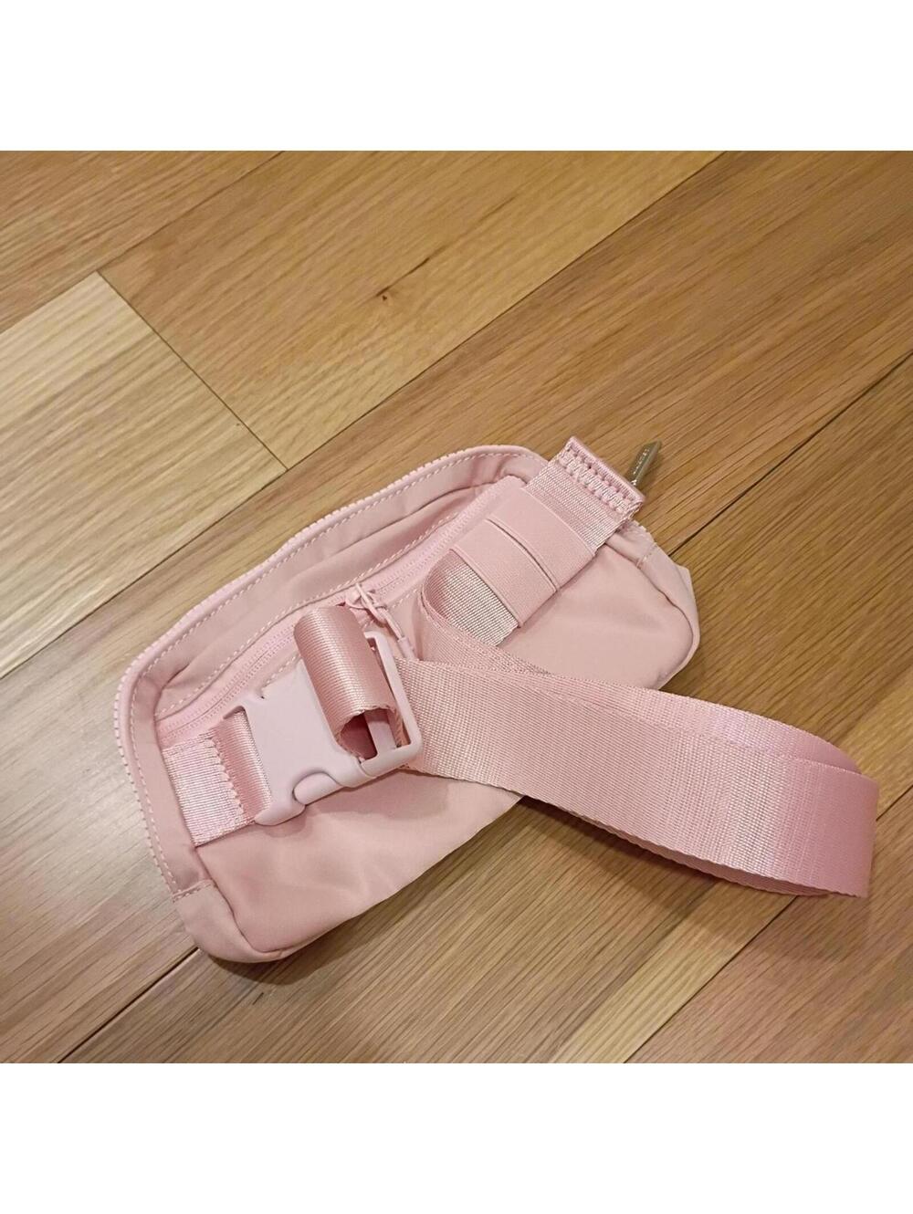 Lululemon Women's Pink Bag - Picture 3 of 3